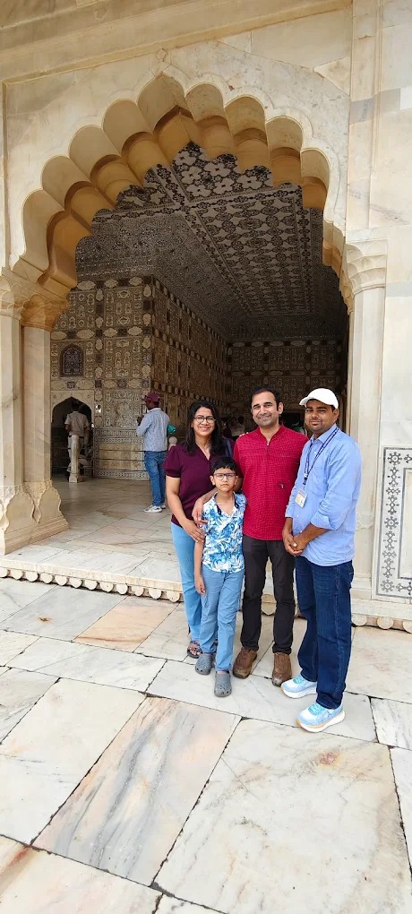 AG0ilSx-BhuH0VQy_ZtnQ2jpBxx_60ux